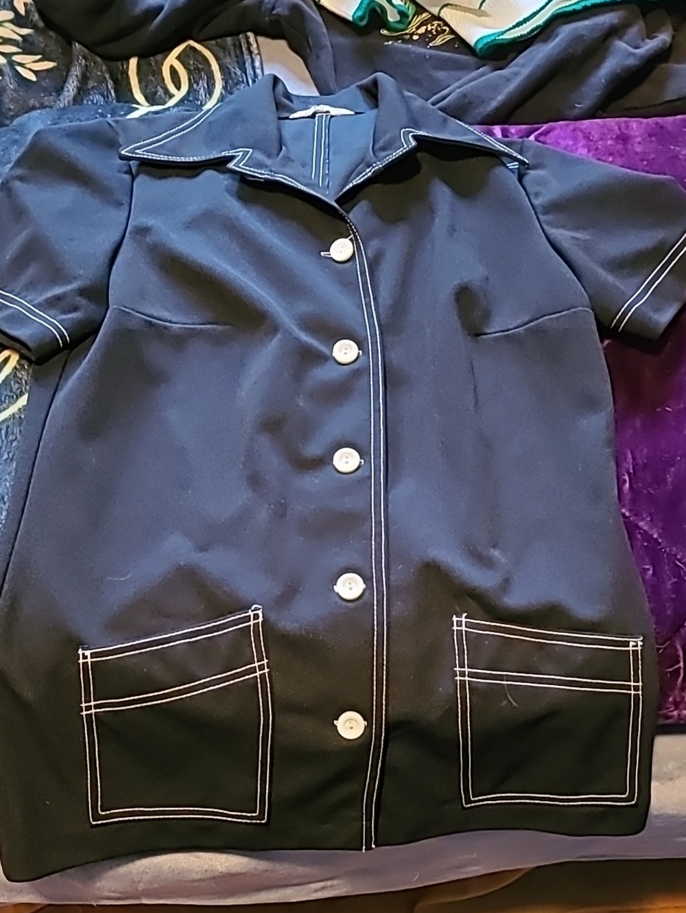 VINTAGE 1960s Women's Black Short-Sleeve Button Jacket with Contrast Stitching